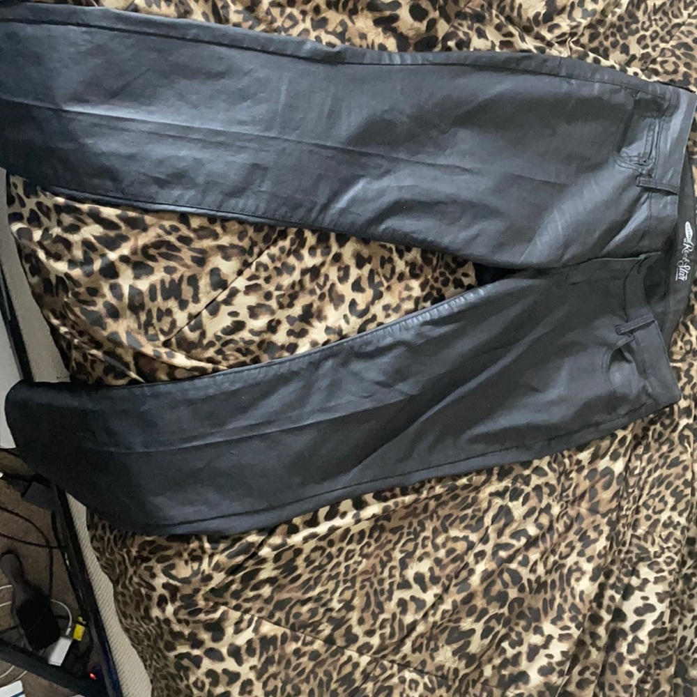 Old navy pants
